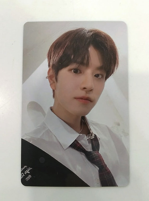 STRAY KIDS OFFICIAL PHOTO CARD - [Christmas evel ]